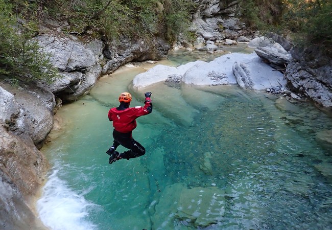 Canyoning in the Rio Verde